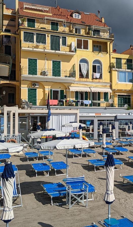Appartamenti Sul Mare Alassio Exteriér fotografie